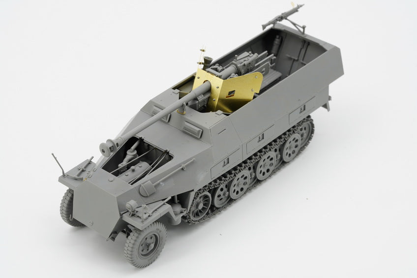 Border Model 1/35 Sd.Kfz.251/22 w 7.5cm PaK 40 "Pakwagen" BT-043