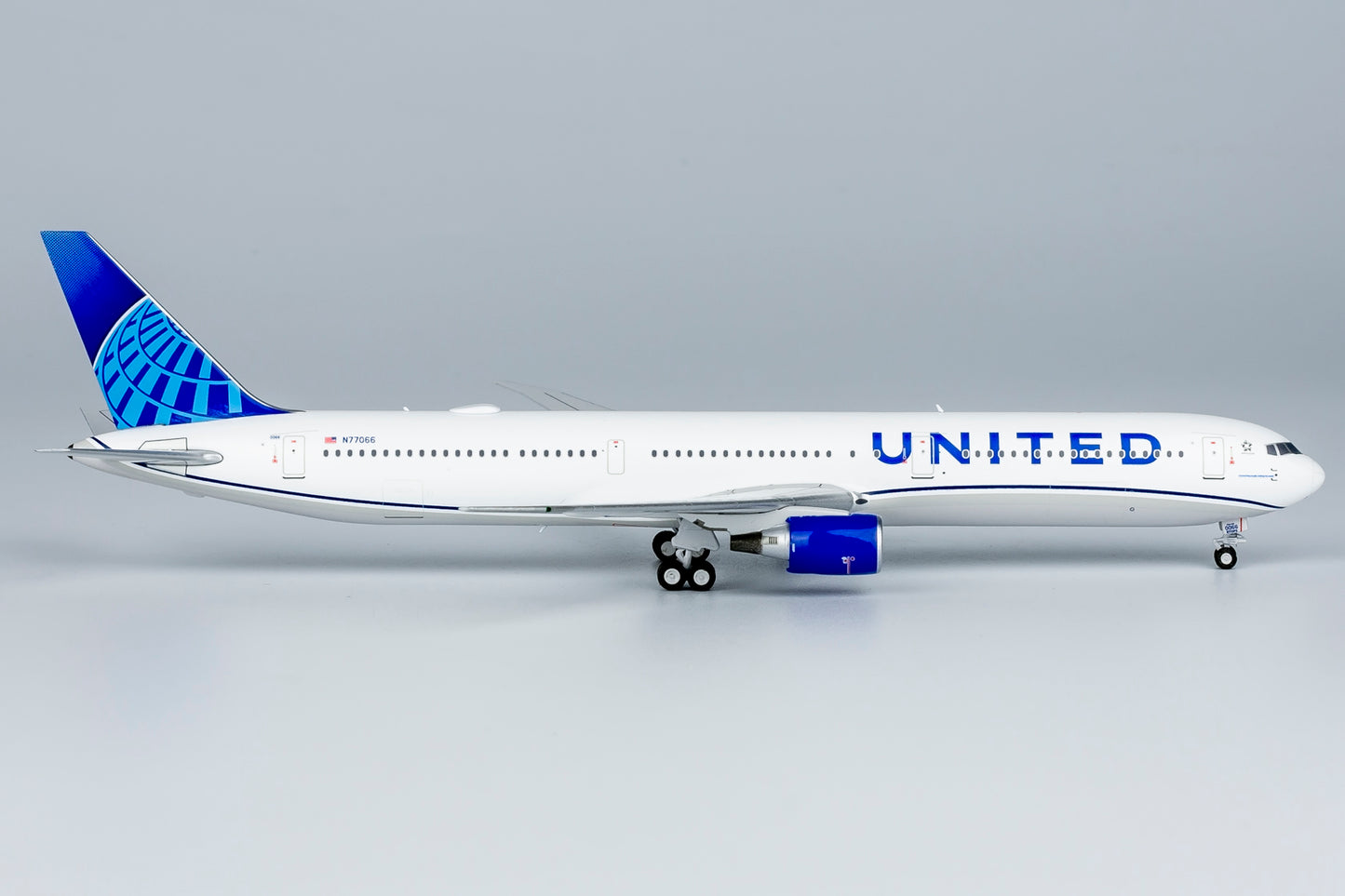 NG Models 1/400 United Airlines 767-400ER N77066 "Blue Evolution" livery CF6 engines New Mould