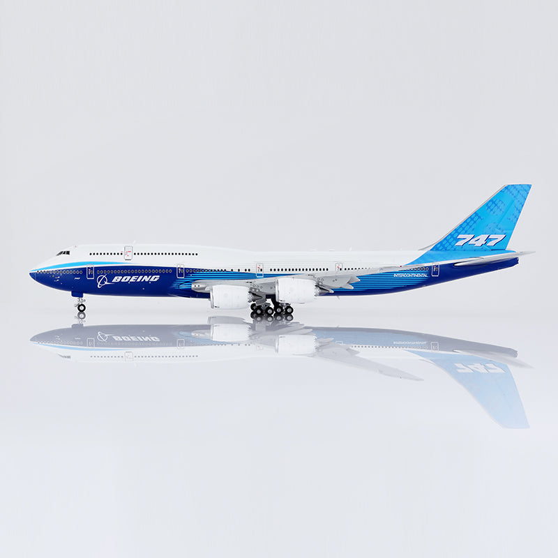 HX Models 1/400 Boeing Company B747-8 Blue "House livery" Flaps-Down