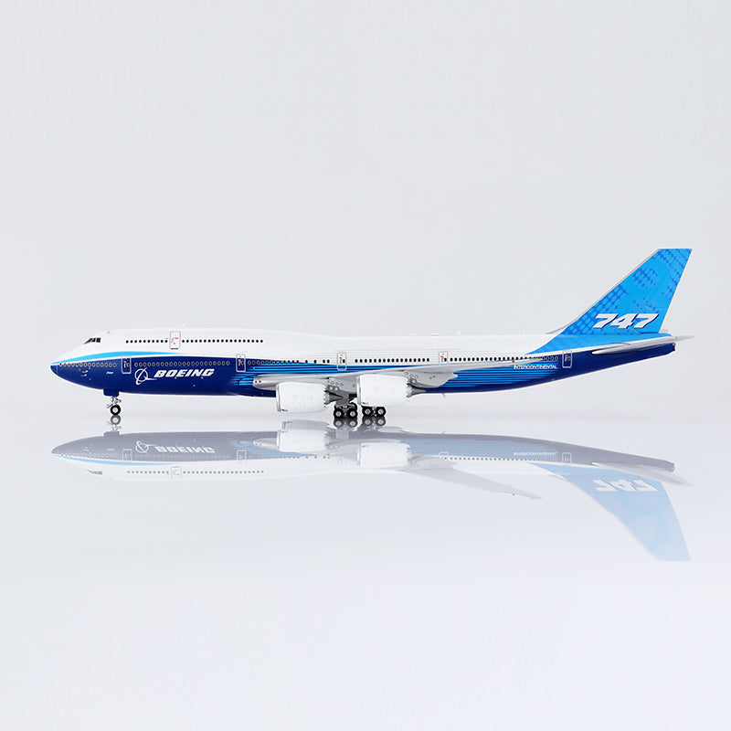 HX Models 1/400 Boeing Company B747-8 Blue "House livery"