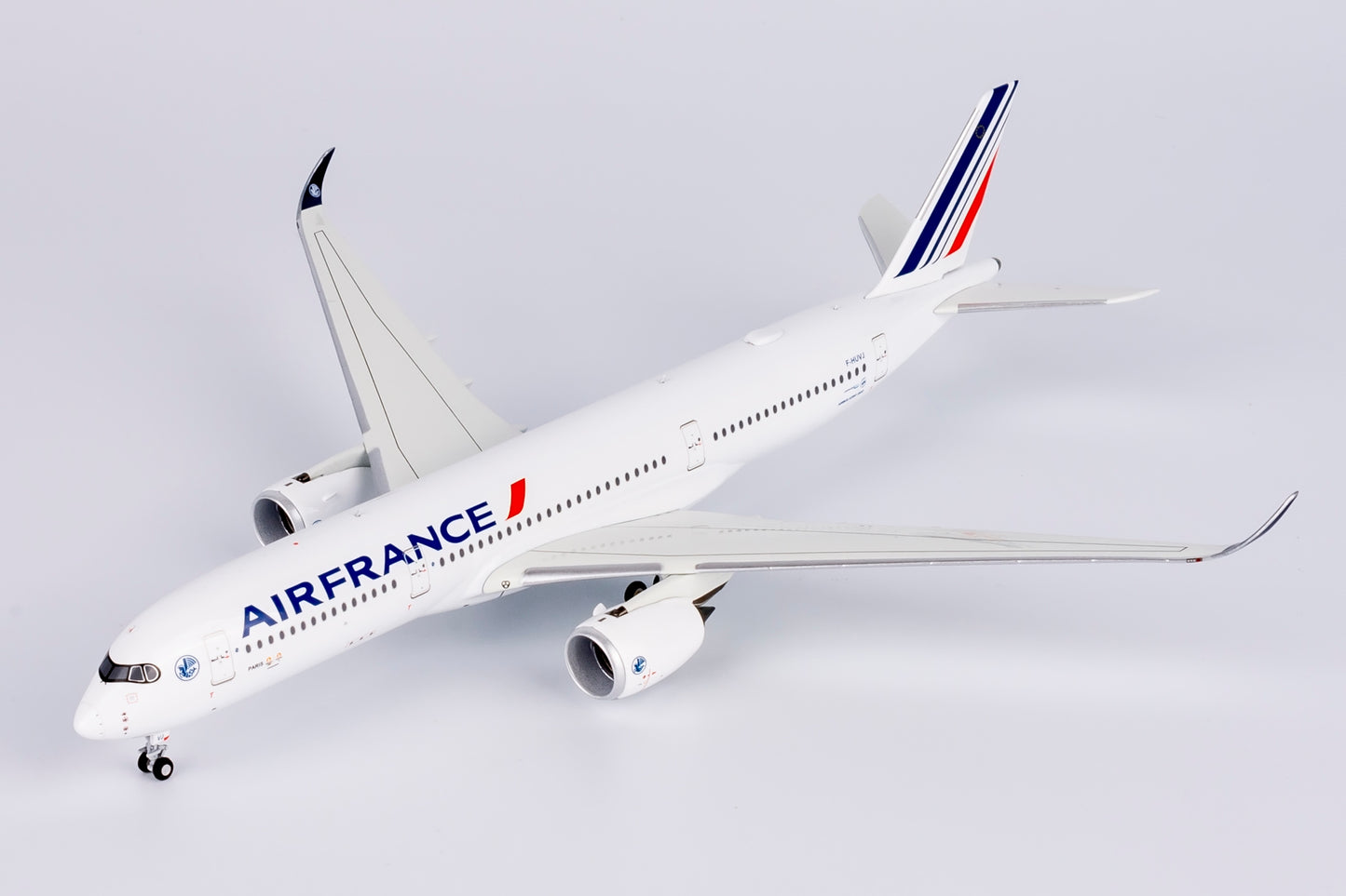 NG Models 1/400 Air France A350-900 F-HUVJ with PARIS 2024 Sticker