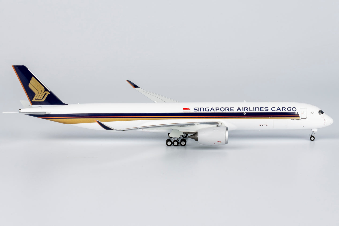 NG Models 1/400 Singapore Airlines Cargo A350F