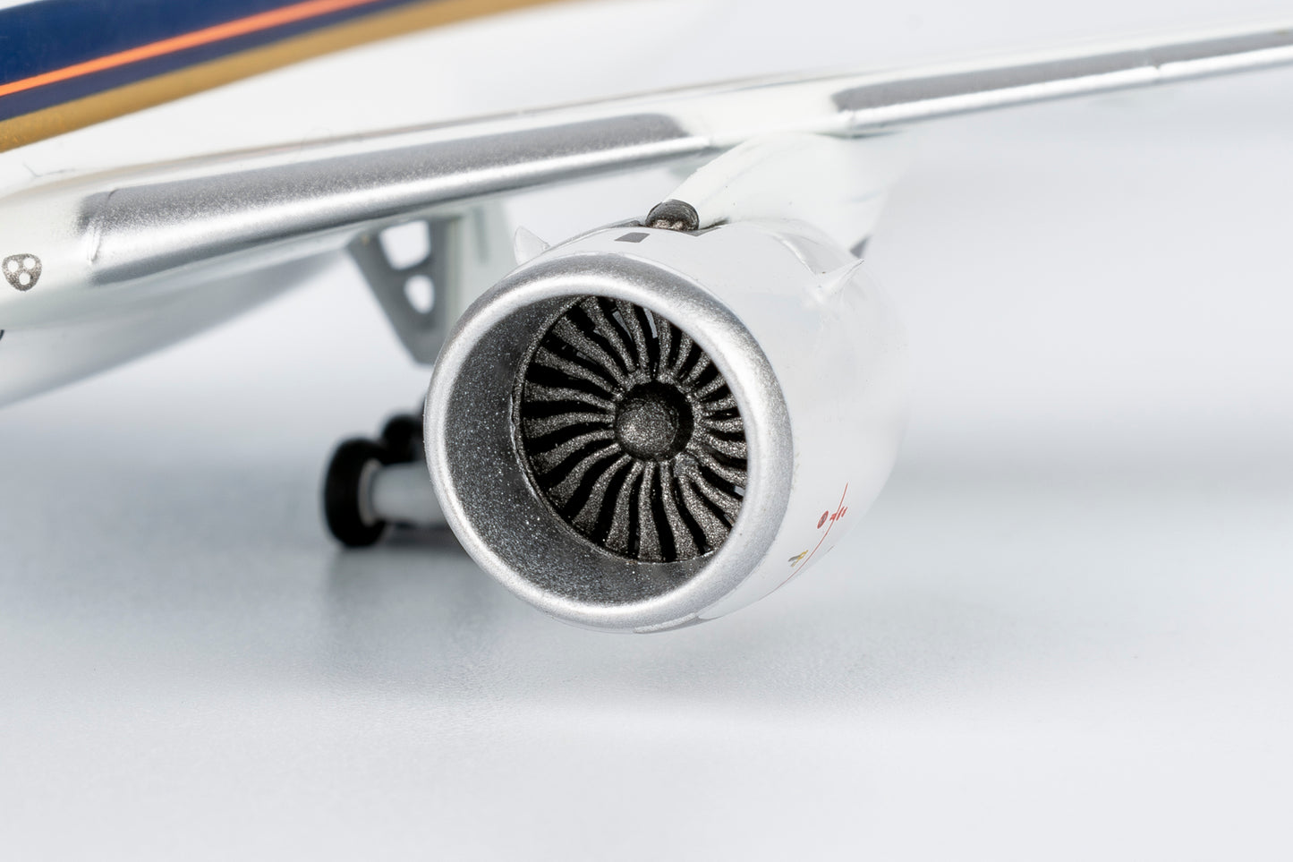 NG Models 1/400 Singapore Airlines Cargo A350F