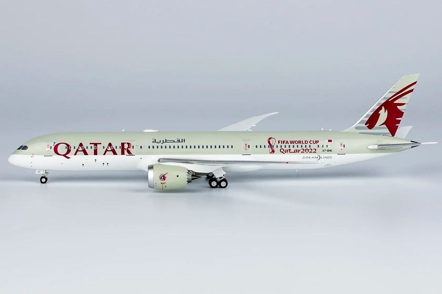 NG Models 1/400 Qatar Airways 787-9 Dreamliner A7-BHC with "FIFA World Cup Qatar 2022" sticker