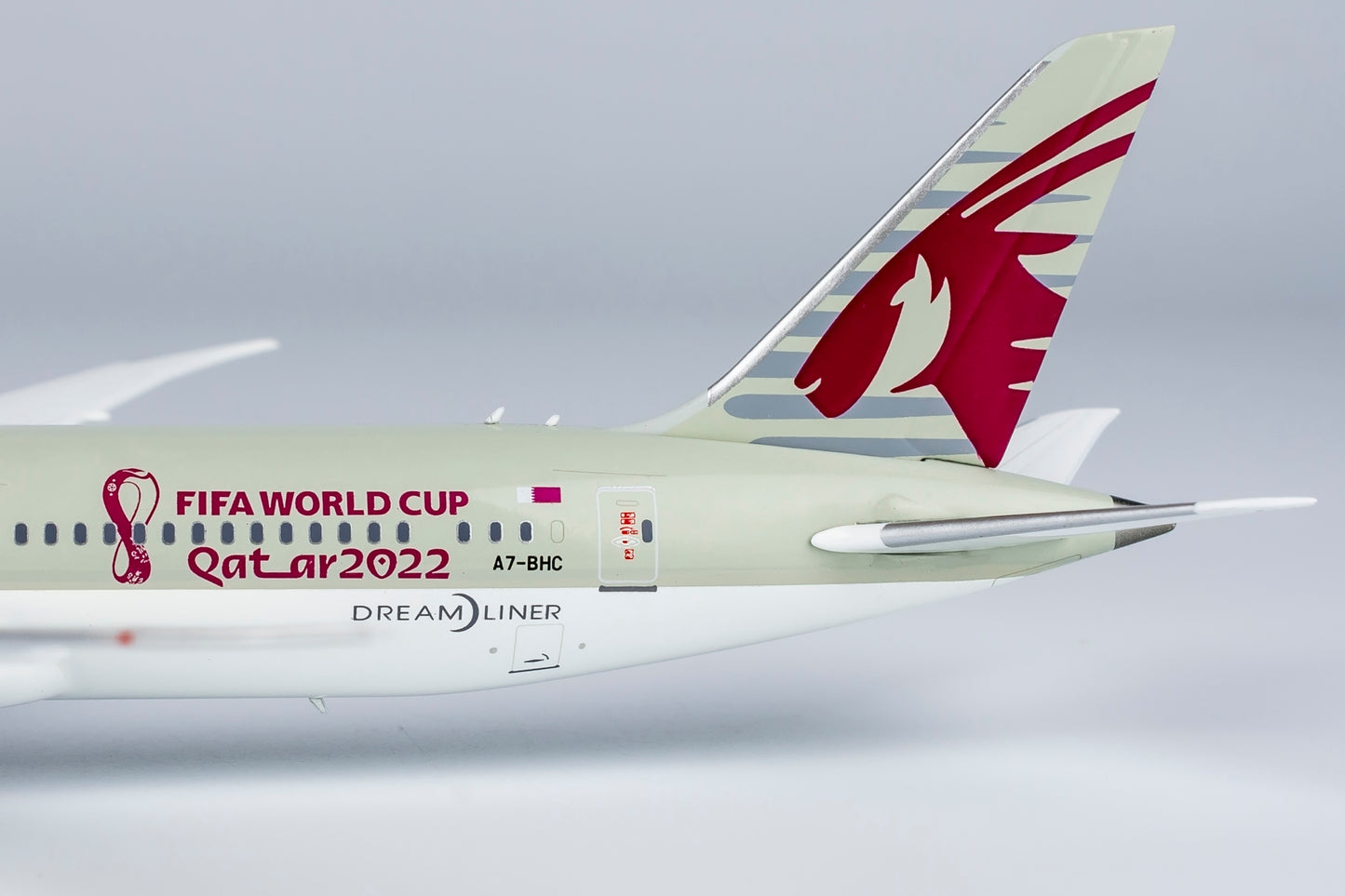 NG Models 1/400 Qatar Airways 787-9 Dreamliner A7-BHC with "FIFA World Cup Qatar 2022" sticker