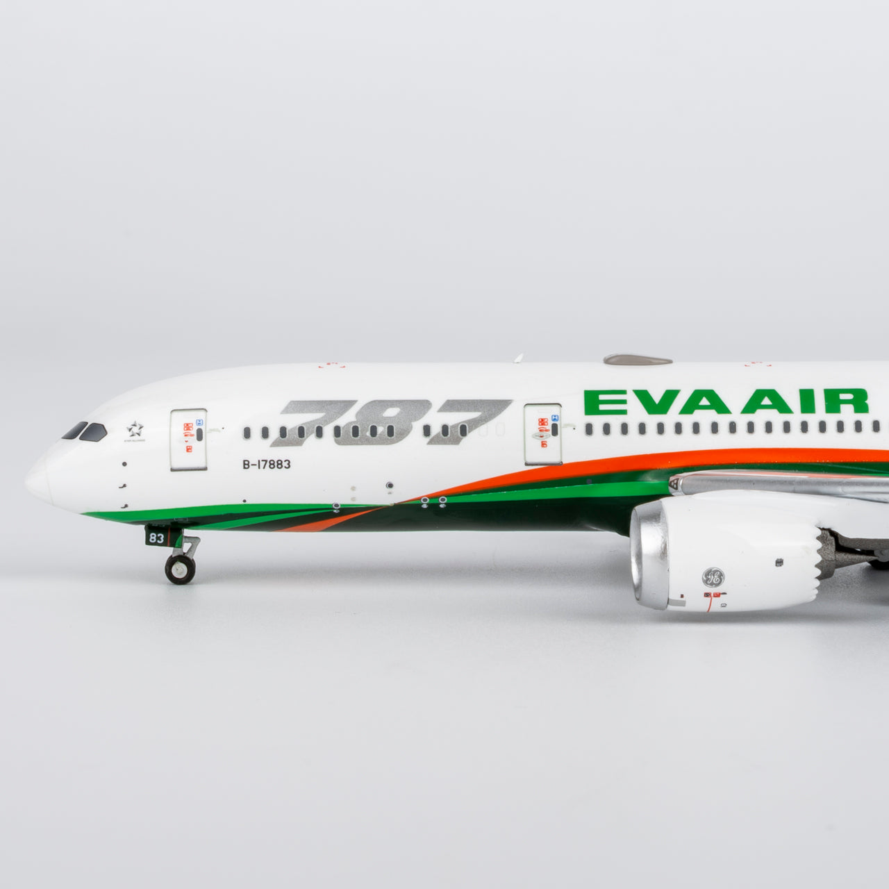 NG Models 1/400 Eva Airways 787-9 Dreamliner B-17883