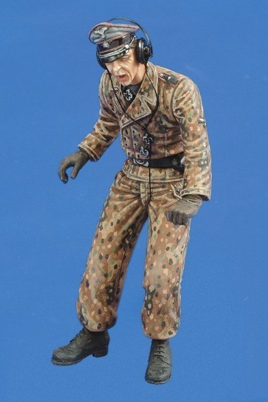 Royal Model 1/35 335 Tiger Tanker WWII