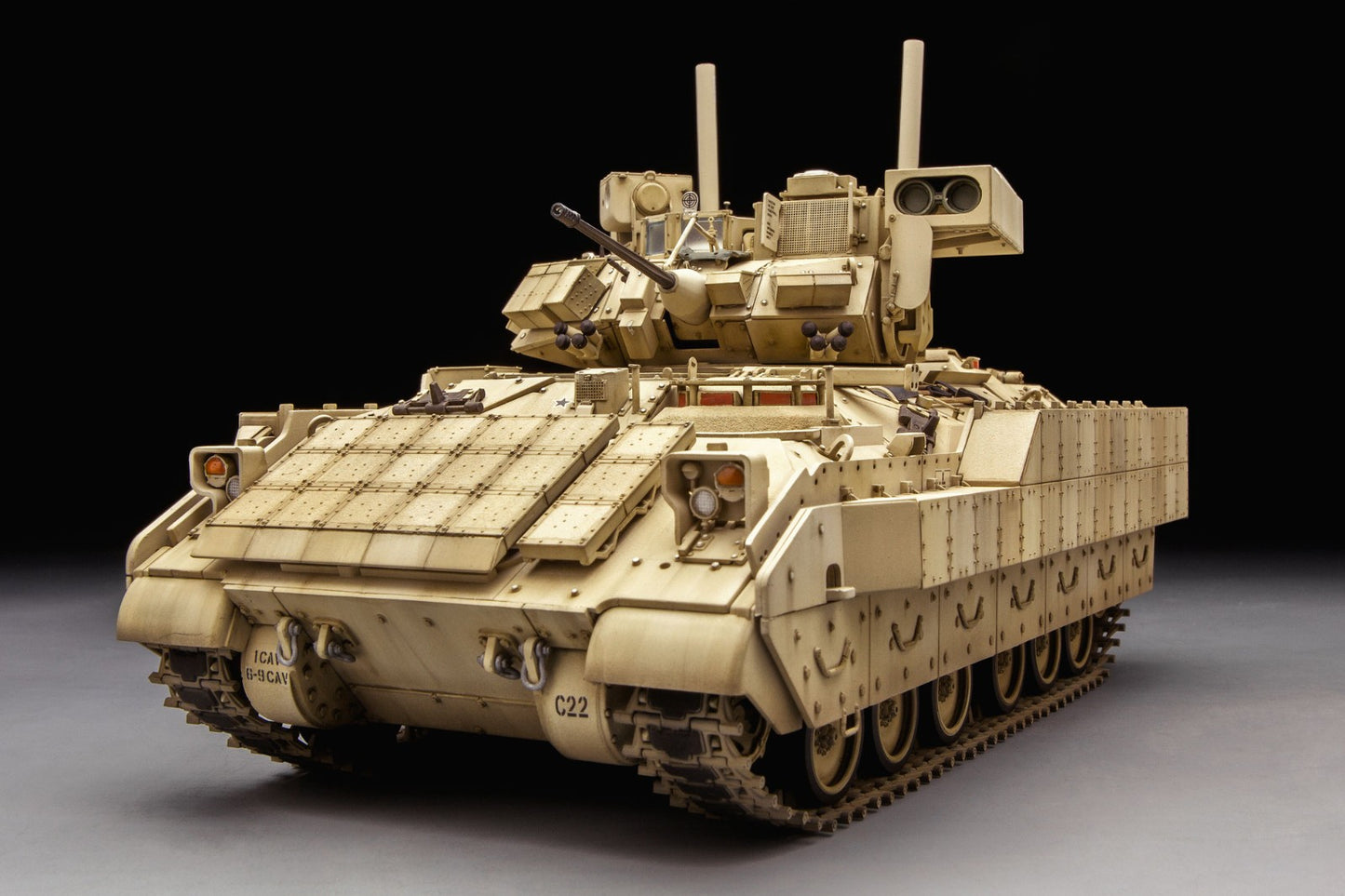 Meng Model 1/35 U.S. CAVALRY FIGHTING VEHICLE M3A3 BRADLEY w/BUSK III