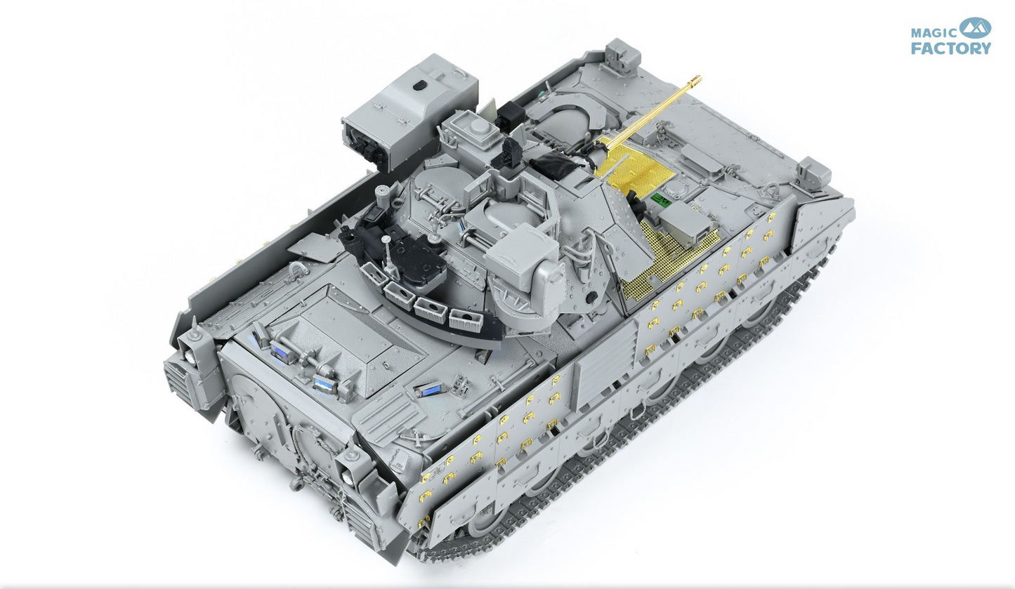 Magic Factory 1/35 2012 M2A4 Bradley IFVwith CVTESS Model Kit