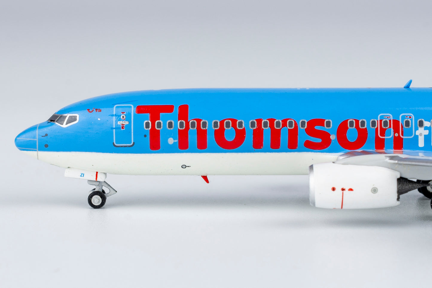 NG Models 1/400 58007 Thomsonfly 737-800 G-CDZI 2019