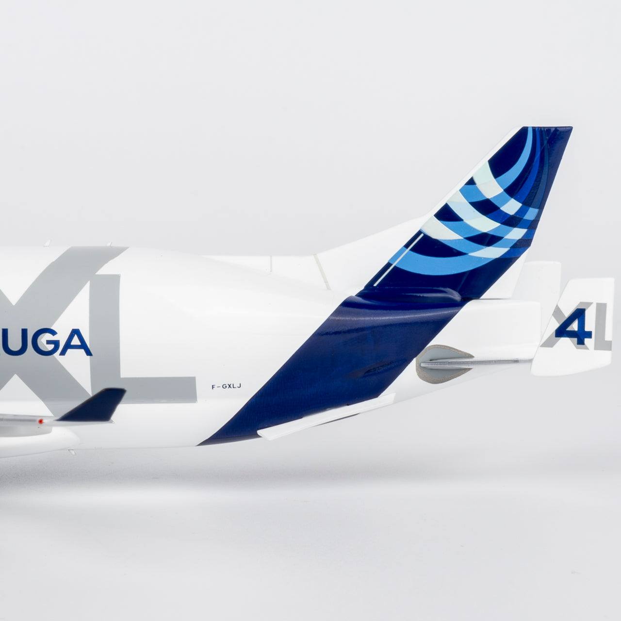 NG Models 1/400 Airbus Transport International A330-743L Beluga XL F-GXLJ #4
