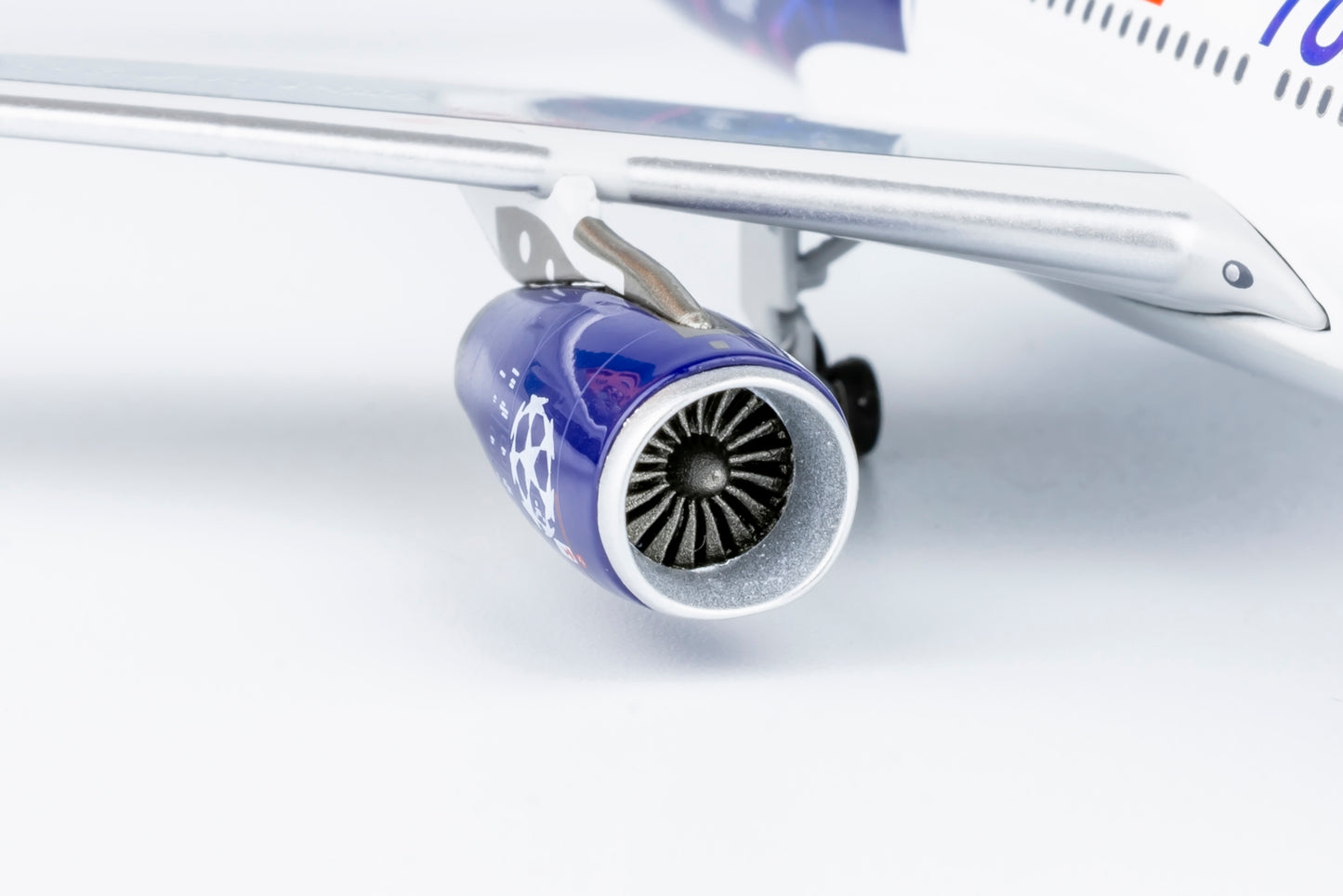 NG Models 1/400 62061 Turkish Airlines A330-300 TC-JNM UEFA Champions League