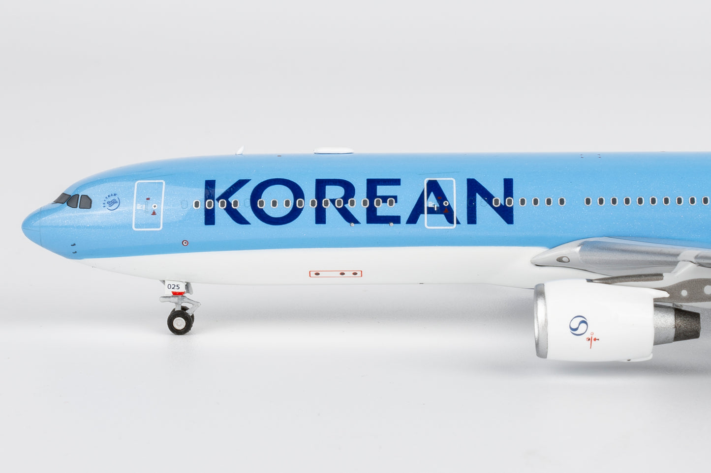 NG Models 1/400 62077 Korean Air A330-300 HL8025 2025's Livery