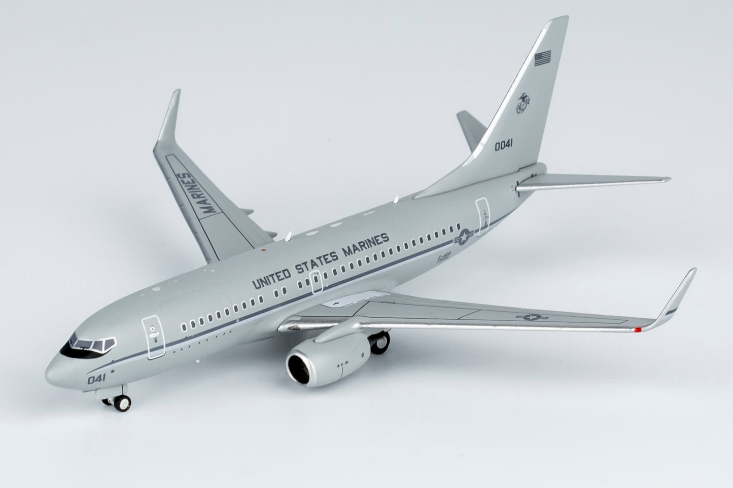 NG Models 1/400 US Marines C-40A Clipper (737-7AFC)/w 170041 1st Boeing C-40A Clipper