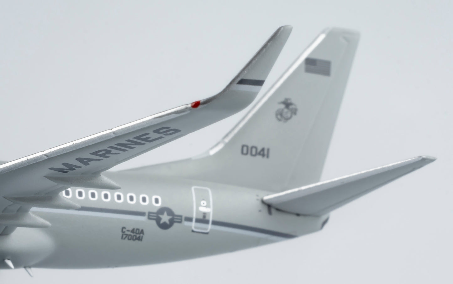 NG Models 1/400 US Marines C-40A Clipper (737-7AFC)/w 170041 1st Boeing C-40A Clipper