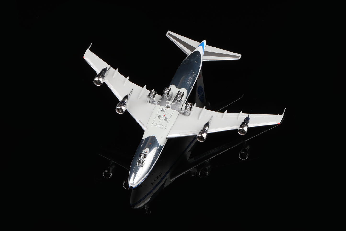 HX Models 1/400 Pan Am B747-100 “ Clipper Constitution”N735PA Standard Version