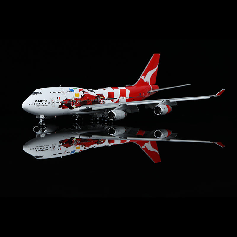HX Models 1/400 Qantas Boeing 747-400 VH-OJC "2000 Australian Grand Prix" Flaps-Down