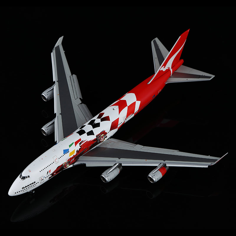 HX Models 1/400 Qantas Boeing 747-400 VH-OJC "2000 Australian Grand Prix" Flaps-Down