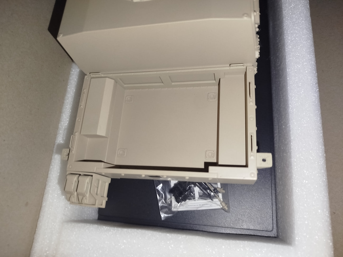 Golden Wheel Models 1/16 NIMR Ajban 440A Infantry Mobile Vehicle