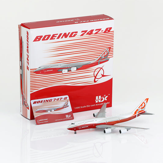 HX Models 1/400 Boeing Company B747-8 Red "House livery" Standard Version