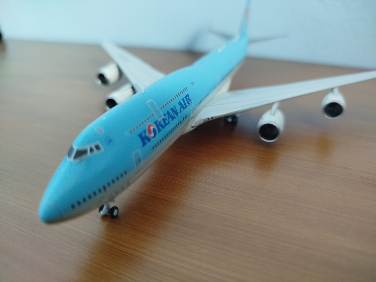 HX Models 1/400 Korean Air Boeing B747-8 HL7633 Standard Version