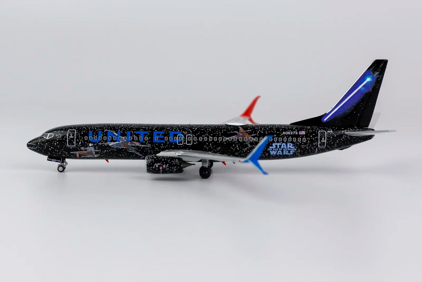 NG Models 1/400 United Airlines 737-800/w N36272 Star Wars Rise of Skywalker w/ scimitar winglets
