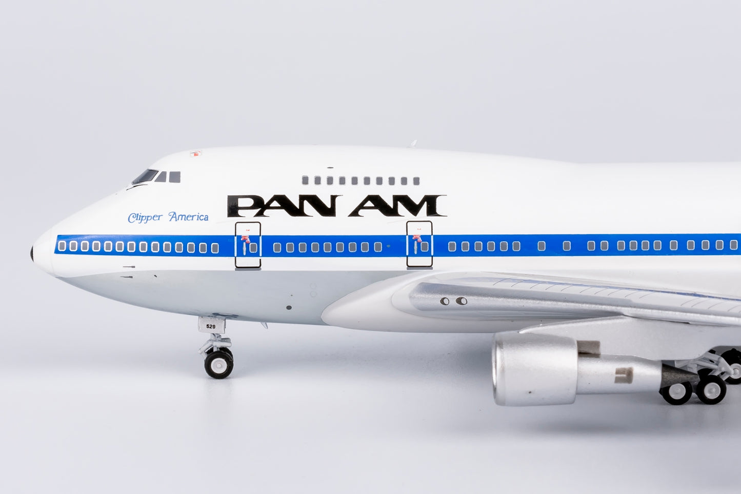 NG Models 1/400 Pan American World Airways - Pan Am 747SP N529PA  "Clipper America"