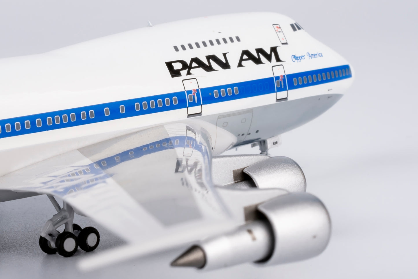 NG Models 1/400 Pan American World Airways - Pan Am 747SP N529PA  "Clipper America"