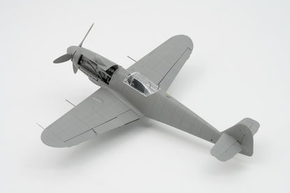 Border Model 1/35 BF-013 Bf 109 G-10 w/WGr.21 & Full Engine w/ Weapon Interior