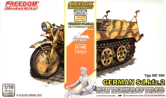 Freedom Model 1/16 16001SP Sd.Kfz. 2 Kettenkraftrad with Driver