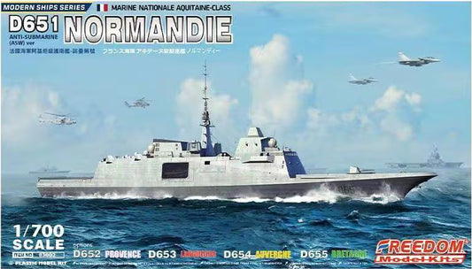 Freedom Model 1/700 D651 "Normandie " Nationale Aquitaine class