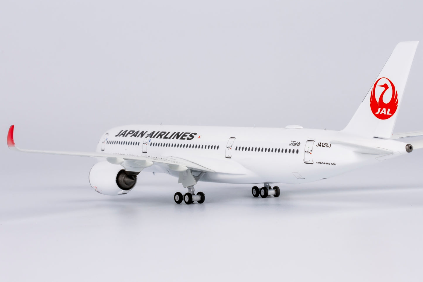 NG Models 1/400 Japan Airlines (JAL) A350-900 JA13XJ