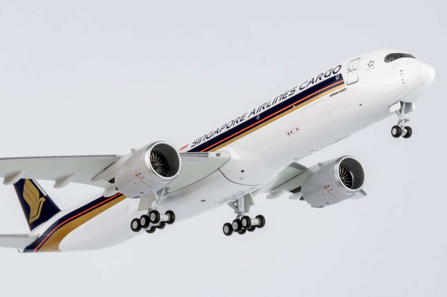 NG Models 1/400 Singapore Airlines Cargo A350F