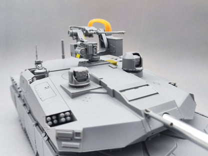 Amusing Hobby 1/35 US Main Battle Tank M1 Abrams X Model Kit