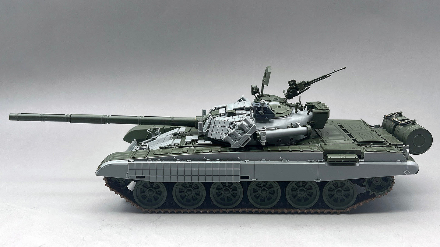 Amusing Hobby 1/35 PT-91 Polish Main Battle Tank Model Kit