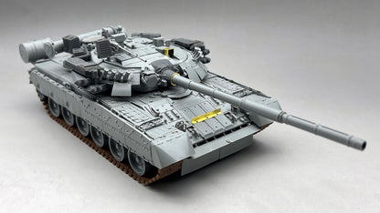 Amusing Hobby 1/35 T-80UM-2 Russian Main Battle Tank 35A068