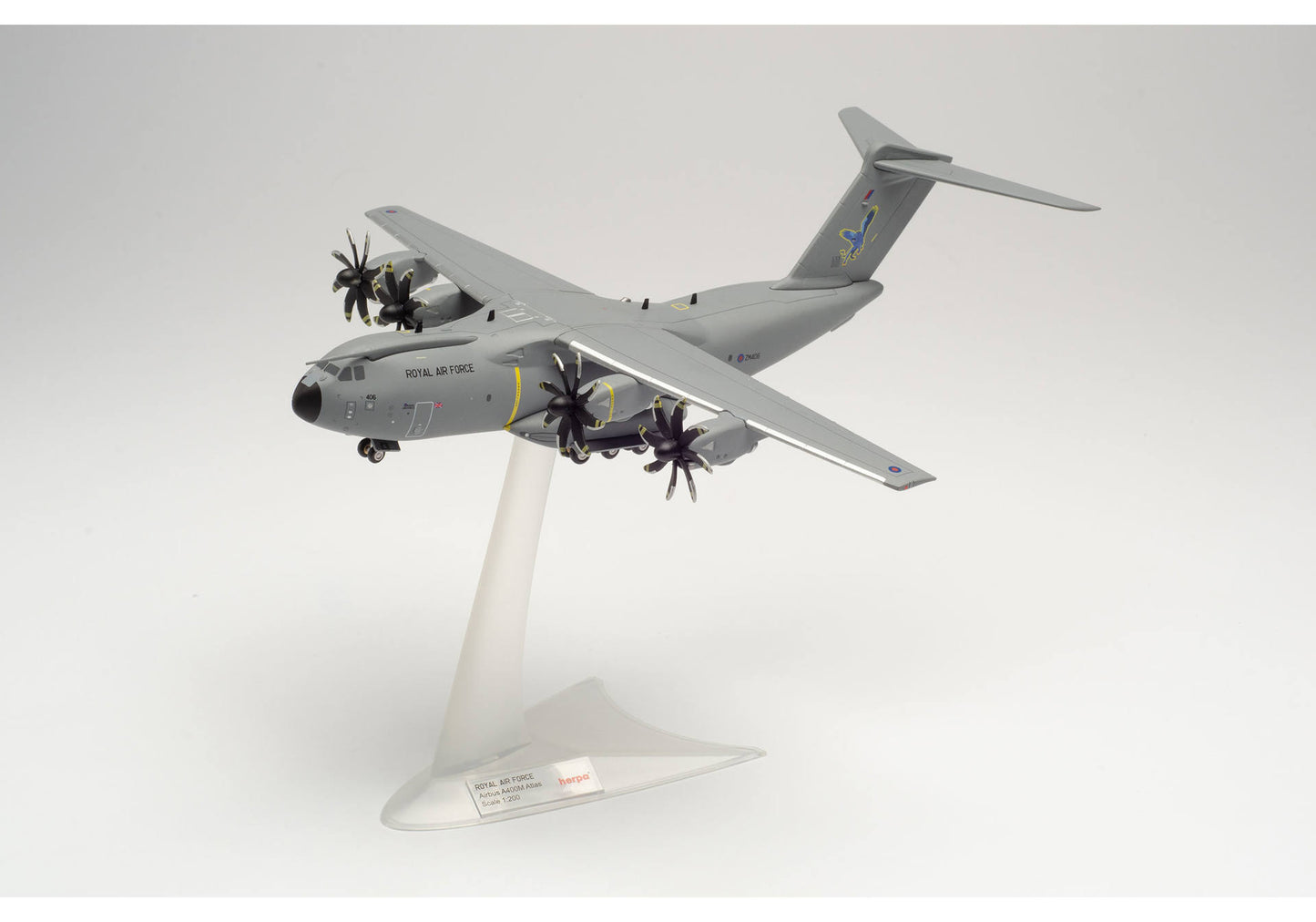 Herpa Wings 1/200 Airbus A400M Atlas  No. LXX Squadron, RAF Brize Norton 100th Anniversary