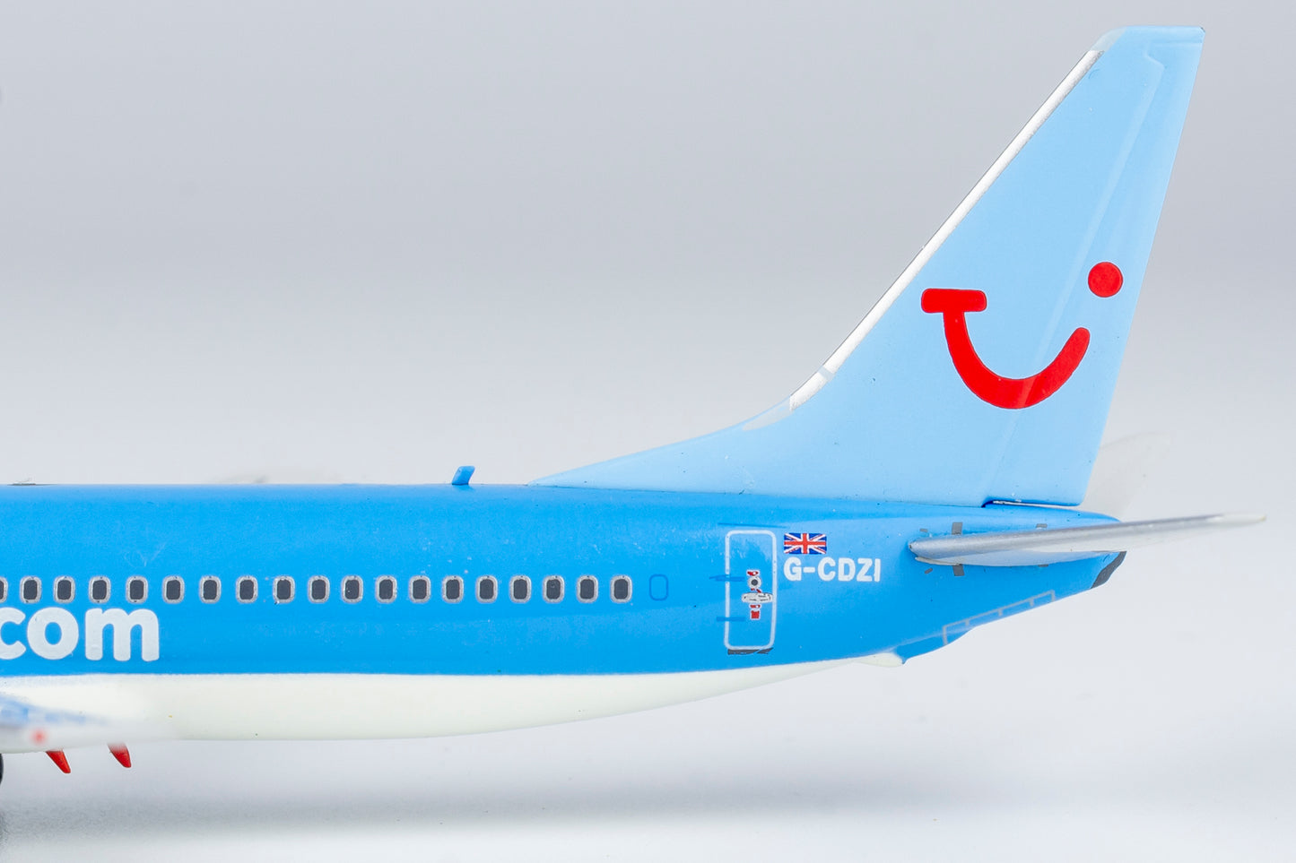 NG Models 1/400 58007 Thomsonfly 737-800 G-CDZI 2019