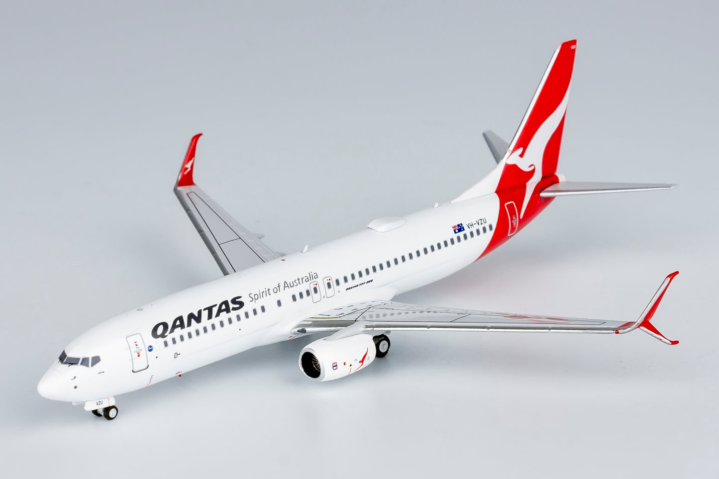 NG Models 1/400 Qantas 737-800/w VH-VZU (1st Qantas Boeing 737 to wear the split scimitar winglets