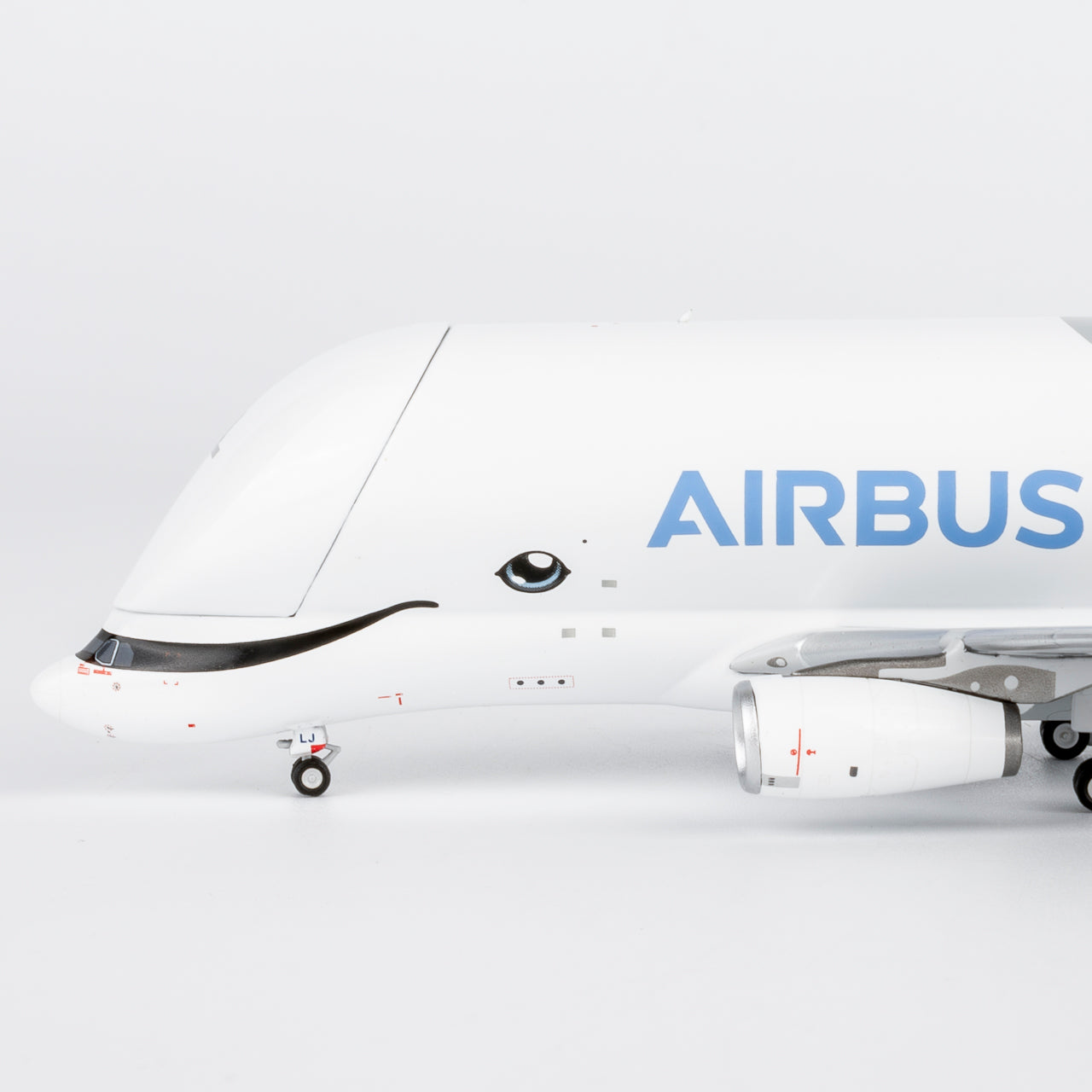 NG Models 1/400 Airbus Transport International A330-743L Beluga XL F-GXLJ #4
