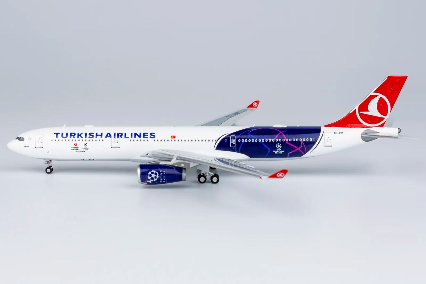 NG Models 1/400 62061 Turkish Airlines A330-300 TC-JNM UEFA Champions League