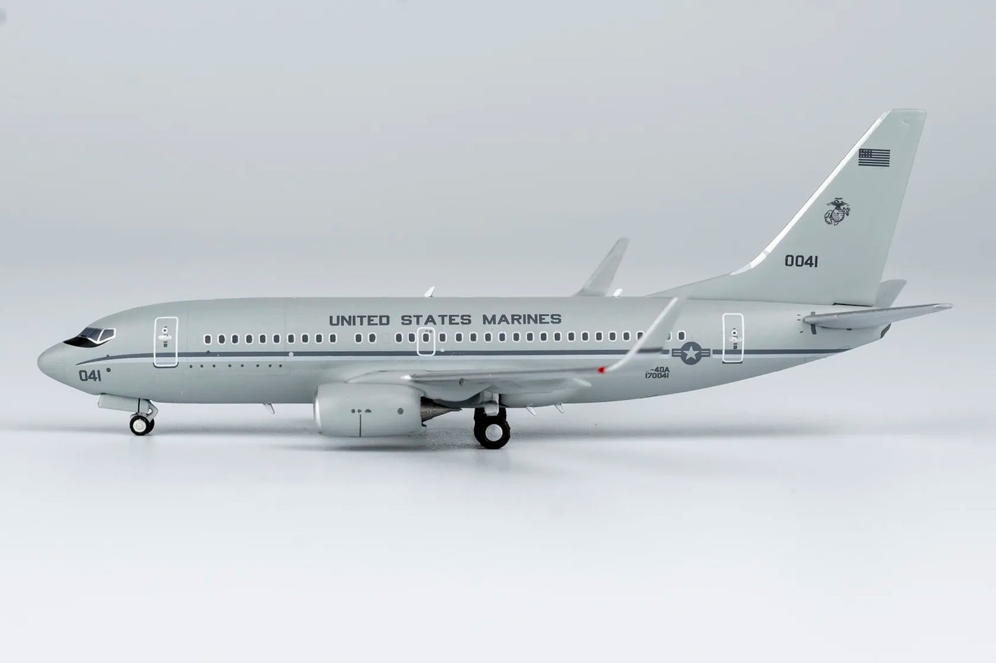 NG Models 1/400 US Marines C-40A Clipper (737-7AFC)/w 170041 1st Boeing C-40A Clipper