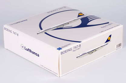 NG Models 1/400 Lufthansa 747-8 D-ABYT Retro colors