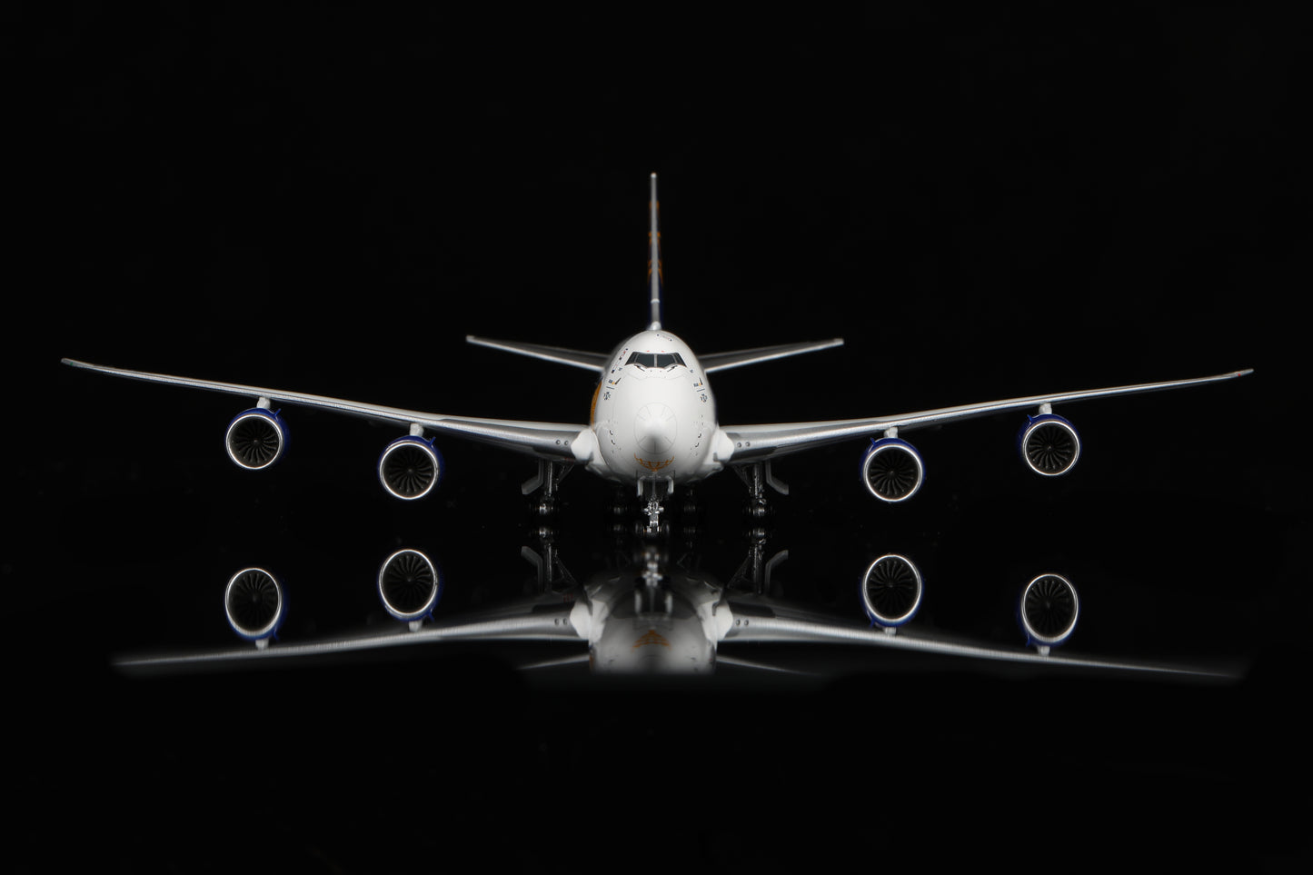 HX Models 1/400 Atlas Air Boeing B747-8F N860GT Standard Version