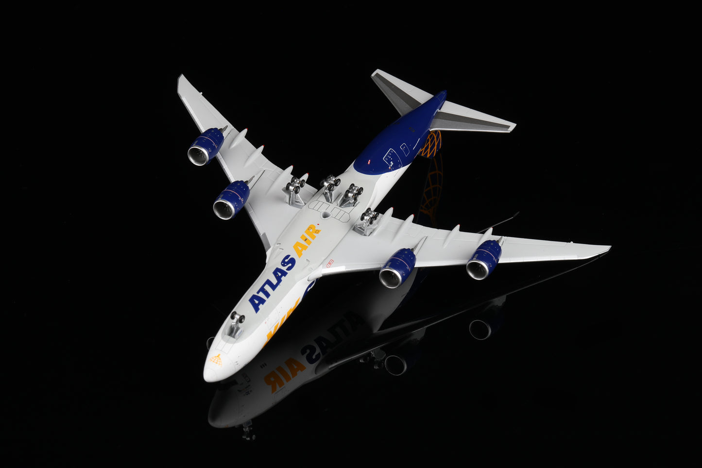 HX Models 1/400 Atlas Air Boeing B747-8F N860GT Standard Version