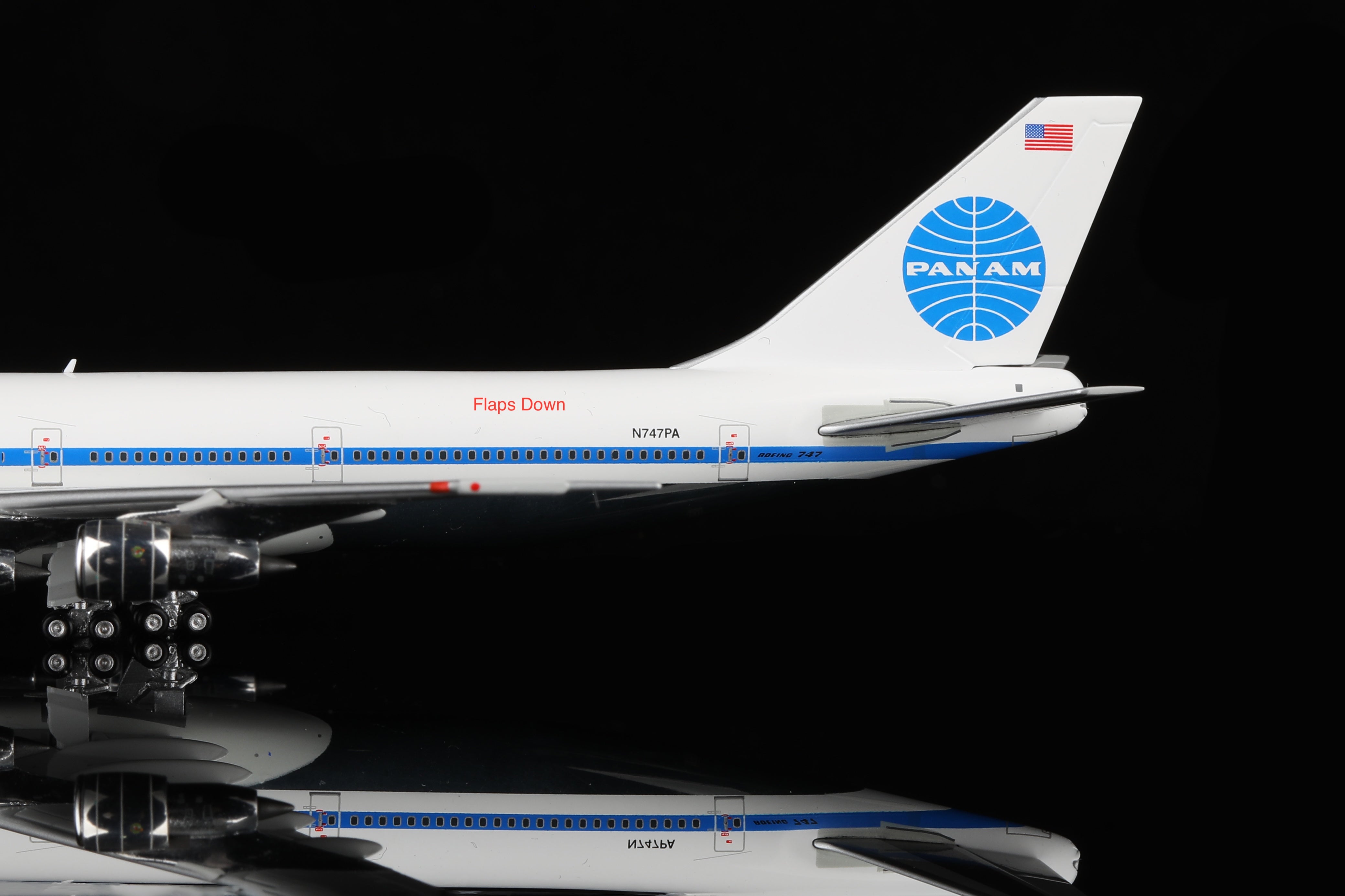 HX Models 1/400 Pan Am B747-100 “Jet Clipper American”N747PA Flaps
