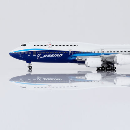 HX Models 1/400 Boeing Company B747-8 Blue "House livery" Flaps-Down