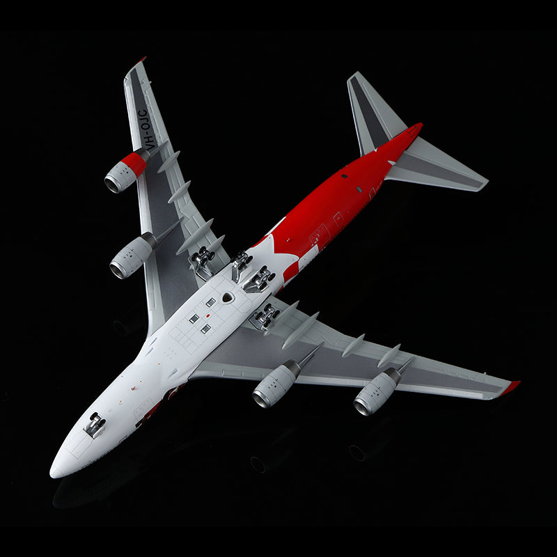 HX Models 1/400 Qantas Boeing 747-400 VH-OJC “2000 Australian Grand Prix”