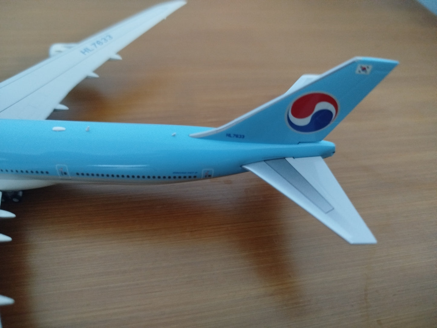 HX Models 1/400 Korean Air Boeing B747-8 HL7633 Standard Version