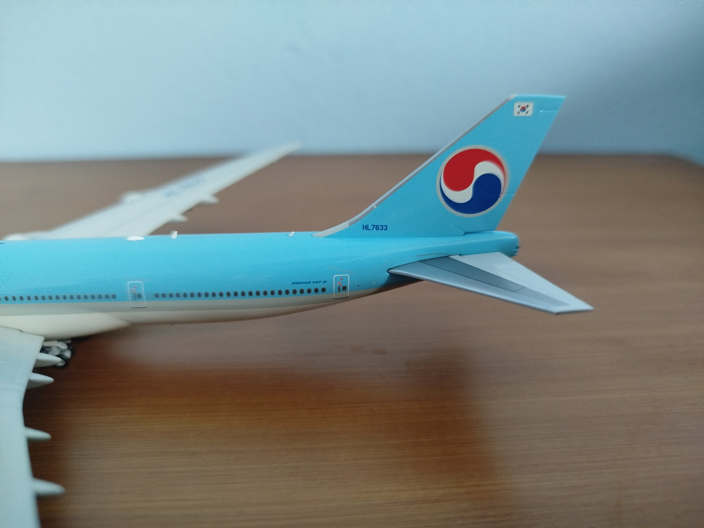 HX Models 1/400 Korean Air Boeing B747-8 HL7633 Standard Version